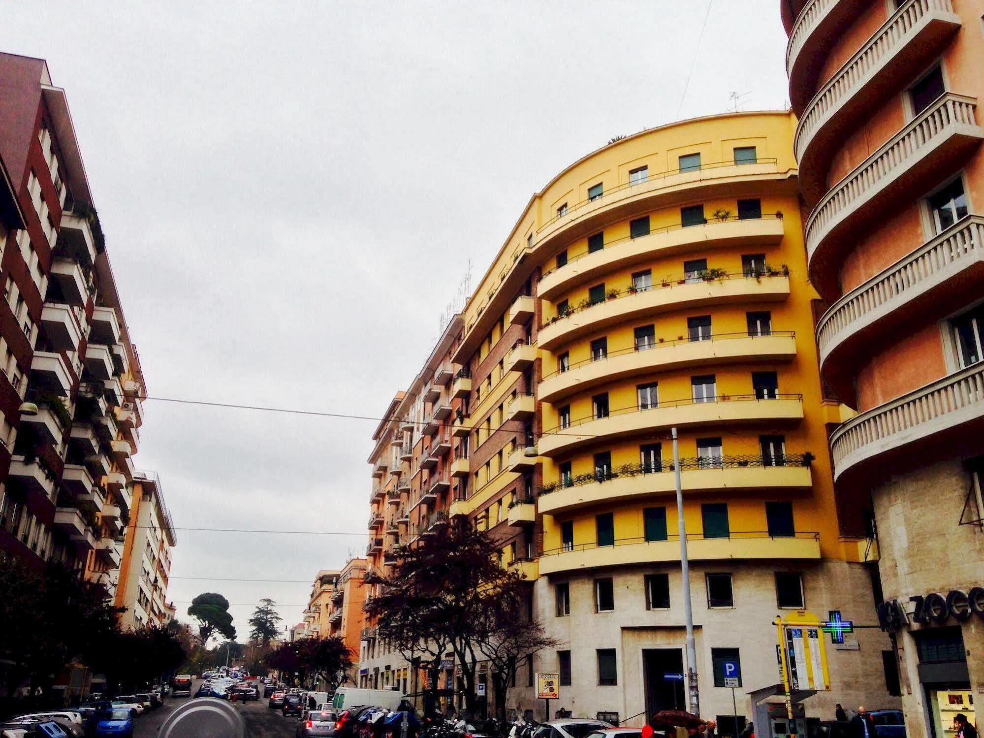 Guesthouse B&B Piazza Istria Рим Екстериор снимка